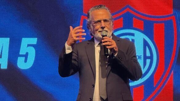 ElPlateista's tweet photo. Francis, la gran sorpresa de las elecciones en San Lorenzo

https://t.co/k174BVlIFj https://t.co/B2IKpvXxYP