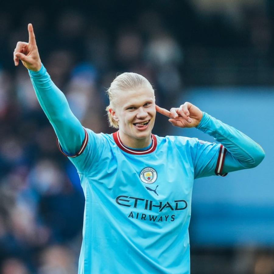 solofichajes123's tweet photo. 💣 Erling Haaland será nuevo fichaje del @RealMadrid si Enrique Riquelme ganas elecciones, según asegura el candidato a la presidencia en @El_Hormiguero #LaLiga https://t.co/WHAC6faovJ