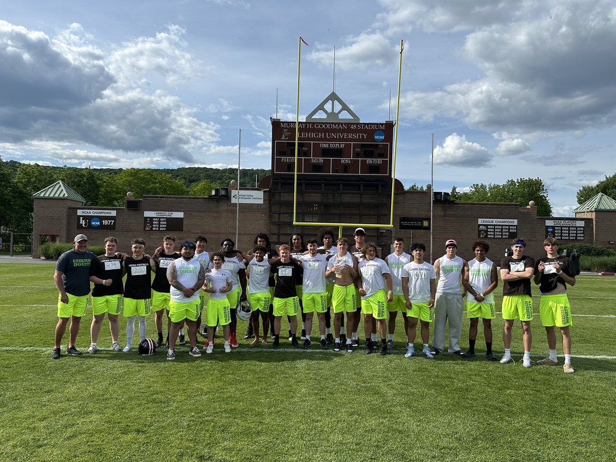 GridironImports's tweet photo. Great day at @LehighFootball camp yesterday! https://t.co/pZF3C98t5M
