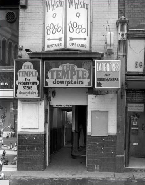FlipLondonTours's tweet photo. The Temple, 33-37 Wardour Street, Soho. The former Flamingo Club went Psychedelic in 1969. The traditional speed use carried on when Black Sabbath, Thin Lizzy etc played. The upstairs Whisky a Go Go later became The Wag. There’s still a bookies in the building to this day. https://t.co/cJW8M8p2aV