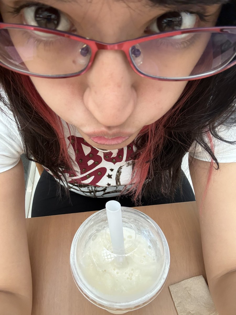 abi ☆ tweet media