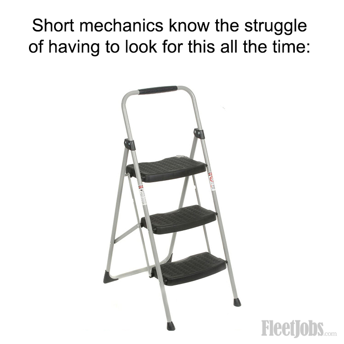 FleetJobsdotcom's tweet photo. #mechanics #dieseltech #truckrepair #garage #trucks https://t.co/oVSVeHmr1s