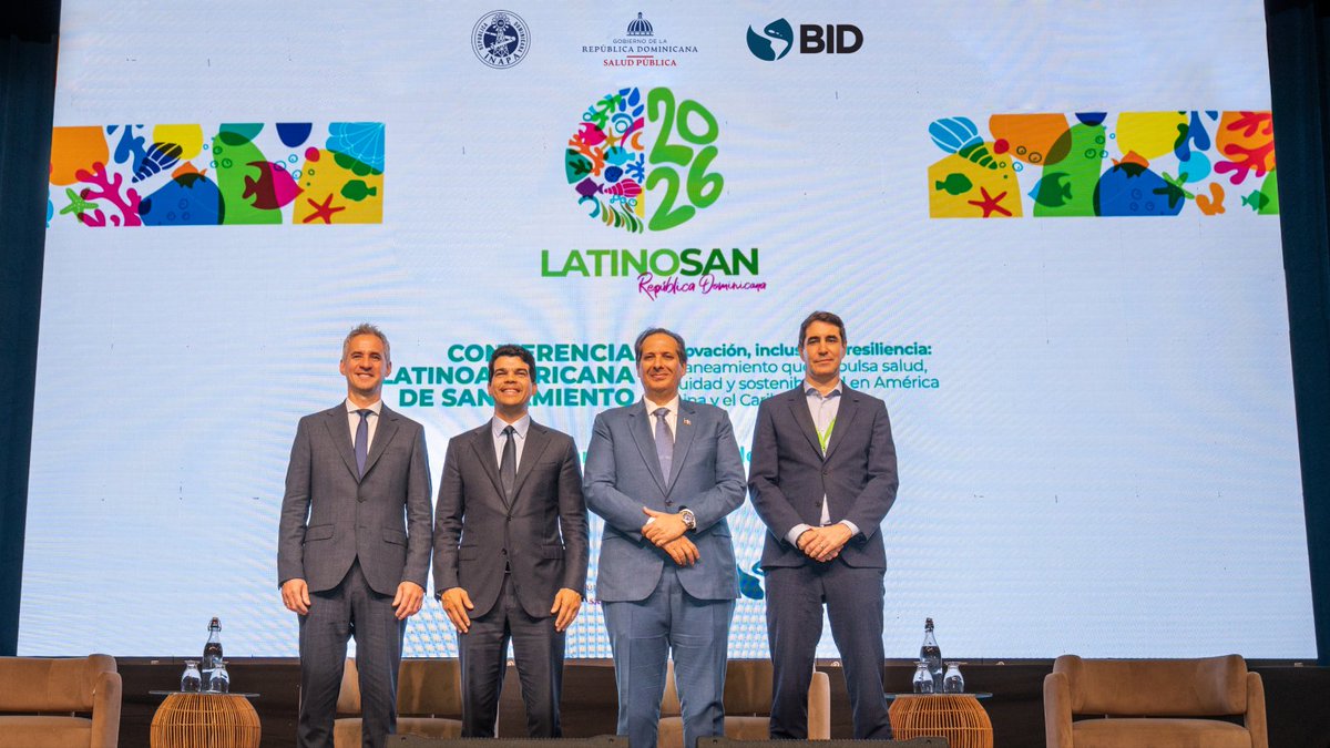 el_BID's tweet photo. 💧 El saneamiento transforma vidas, fortalece comunidades y contribuye al desarrollo sostenible.

En #LATINOSAN2026, líderes y expertos de América Latina y el Caribe comparten perspectivas y soluciones para avanzar hacia servicios de saneamiento más resilientes y sostenibles.

Desde el BID seguimos impulsando alianzas que generen impacto para las personas y la región. 
🔗 https://t.co/vjWaq1e8mO
