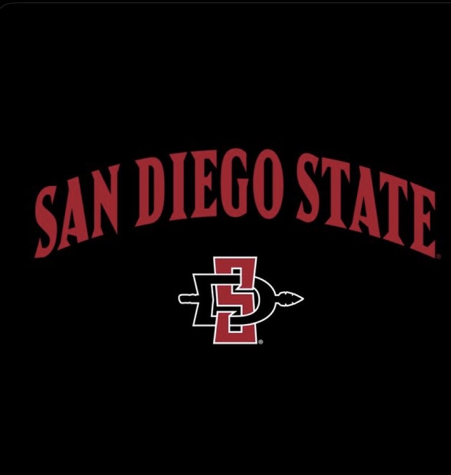 Douglas_Stew85's tweet photo. AG2G!! Blessed and honored to say I have received my first D1 offer from San Diego state!! #goaztecs @CoachFerrell55 @GregBiggins @BlairAngulo @TomLoy247 @BrandonHuffman @SWiltfong_ @adamgorney @ChadSimmons_ @NICO_Trenches @daveydave99 @SeaKingFootball @GLOWESHOW https://t.co/hl6oSl66js