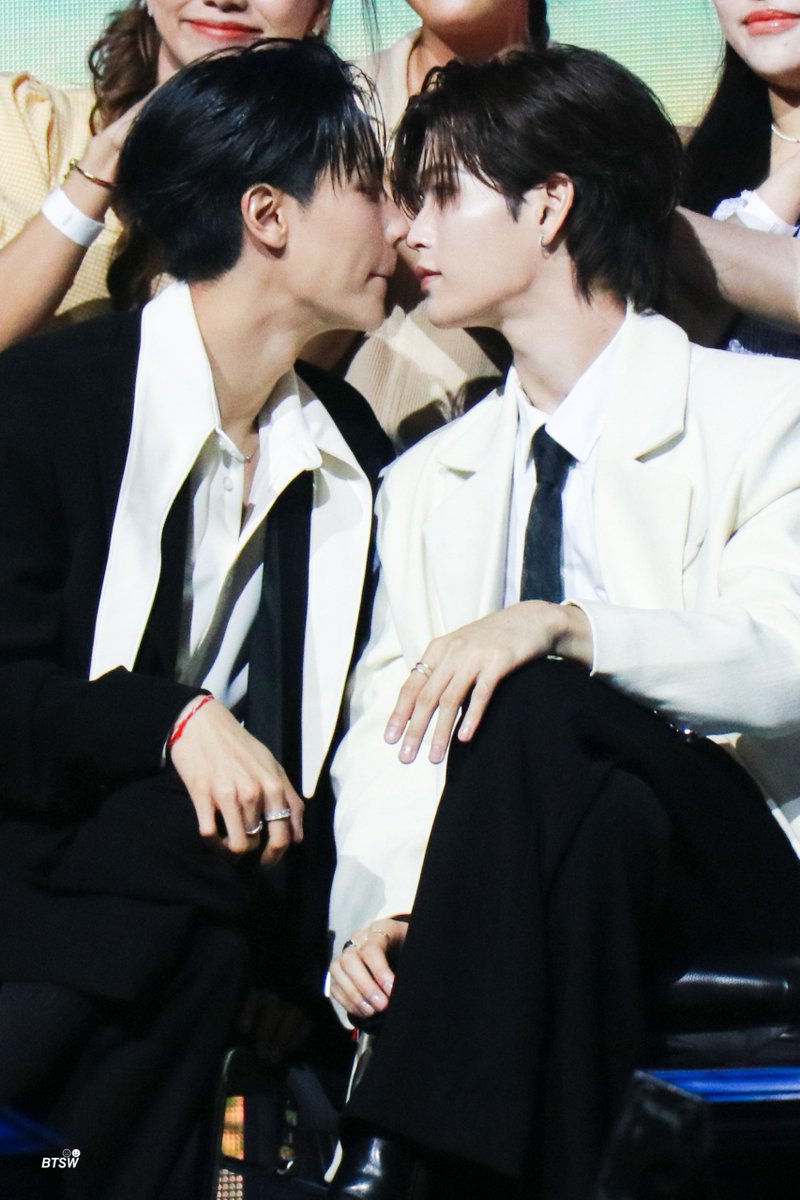wini_corn's tweet photo. ��떡의상 입고 이런 사진도 남겨주셧지 ...♡ https://t.co/ngYrOquXfw