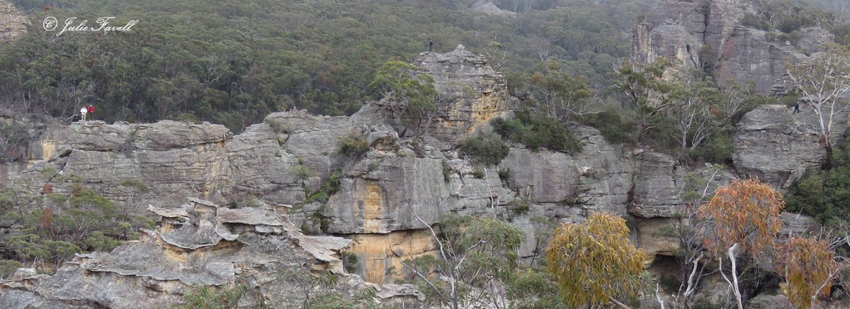 info_leg's tweet photo. Gardens of Stone SCA above Wolgan Falls. Can you spot the 4 persons? https://t.co/136BBqTbyh