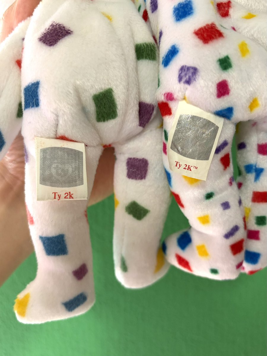 knotatoy's tweet photo. 本日もご利用お待ちしております😊
(木/Thr.)OPEN→10:00〜18:00⏰
▽▼▽
90s✴︎ty Beanie Babies♡Ty 2K🐻‍❄️🎉

※WEBSHOP未掲載です🙏🏻
店舗でご購入ください☺︎☺︎
(各¥550) https://t.co/cXKV7OPkNH