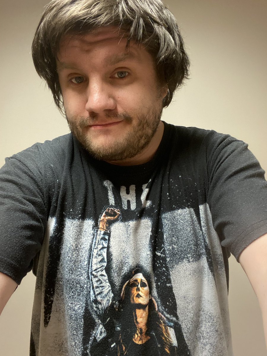 red047x's tweet photo. Apps funny’s, dudes with a bluemark and a cartoon pfp will insult your appearance over game opinins, at least I am not too much of a coward to show my face on this app lol 🤷‍♂️ https://t.co/Z6fLfDwoc3