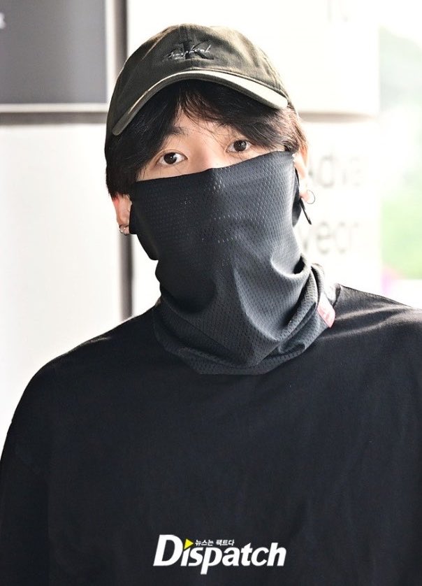 97Jungukk's tweet photo. ✈️ https://t.co/9E84beco54