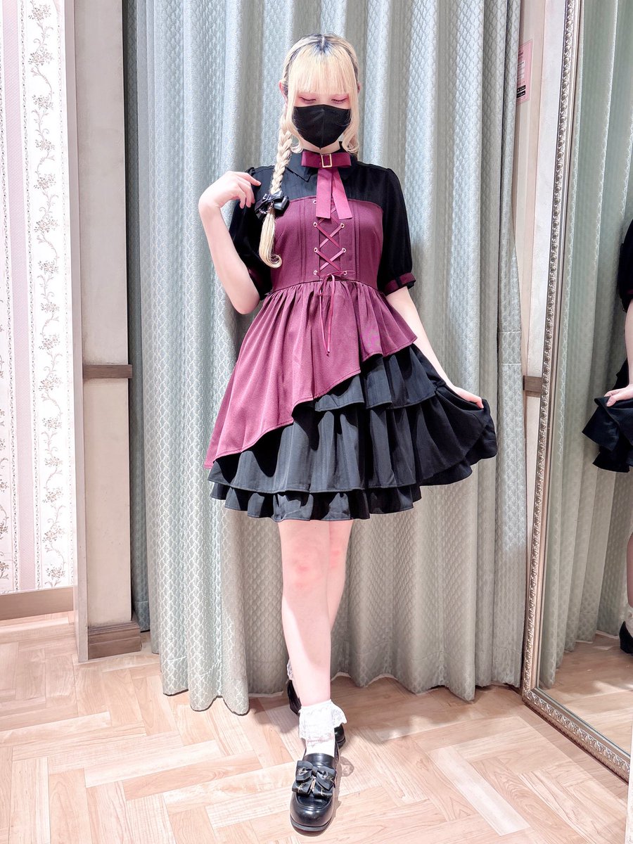 New レイヤード風ティアードワンピース ￥12,100 ブラウン/カーキ