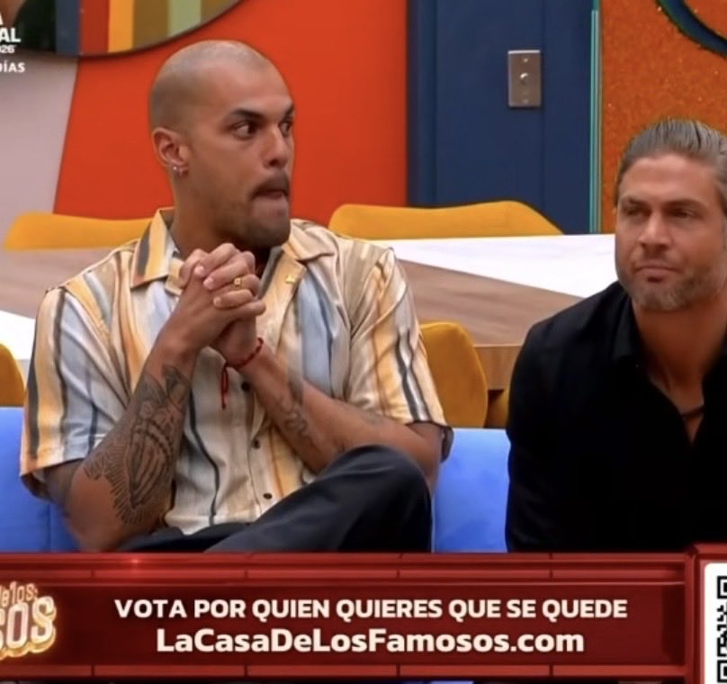 Christpcasti's tweet photo. SECAAAA QUEDO LUCRECIA 🤣🤣🤣  #LCDLF6 https://t.co/cxC4ZUw96o