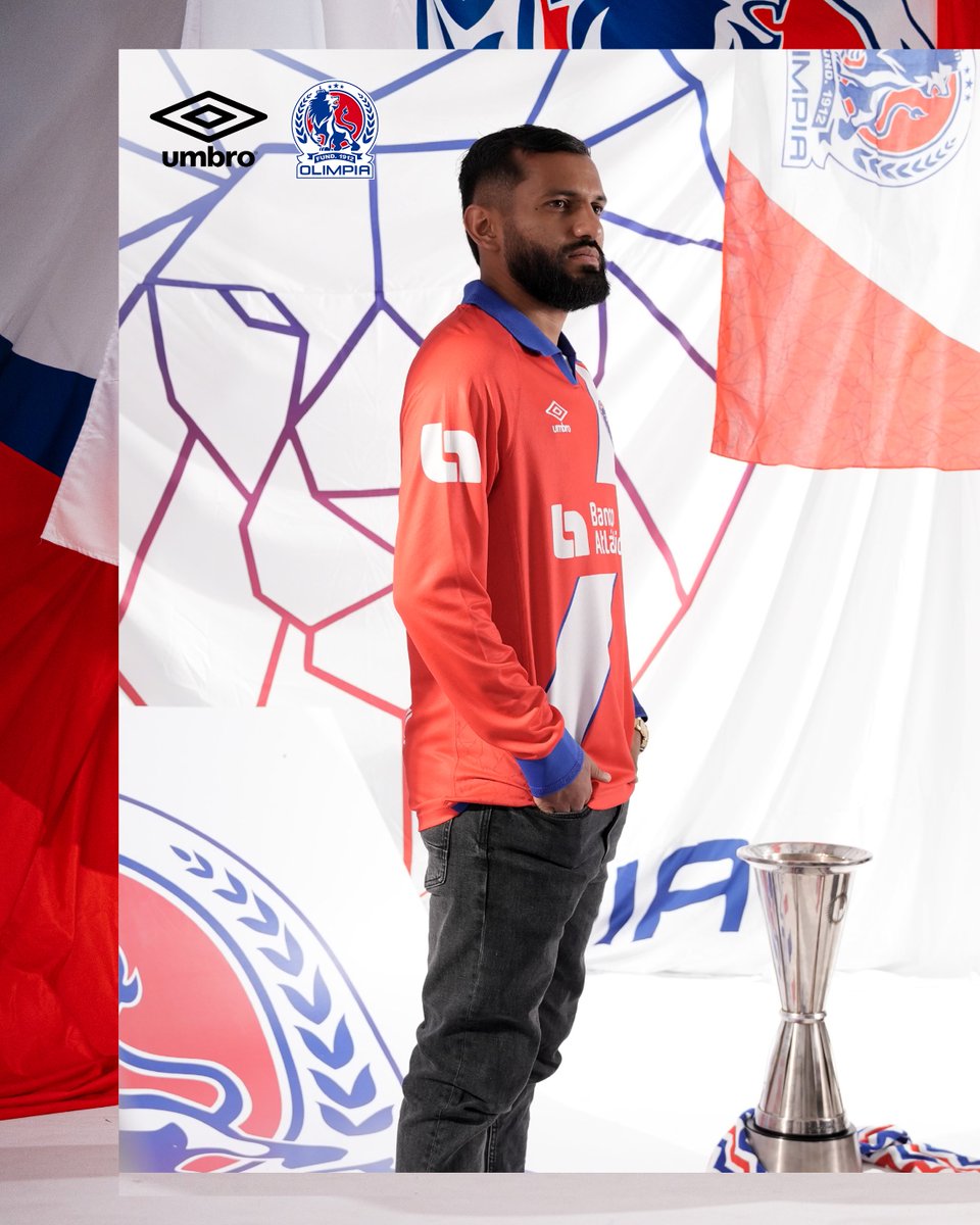 CDOlimpia's tweet photo. Un león en el pecho, para un rugido se escucha en todas partes. 🔴⚪️🔵
La nueva camiseta visitante Umbro del Club Olimpia Deportivo para la Temporada 2026-27.

A la venta en Sportline, https://t.co/84olkM8Zmu y Olimpia Store. https://t.co/DHVzlojxz4