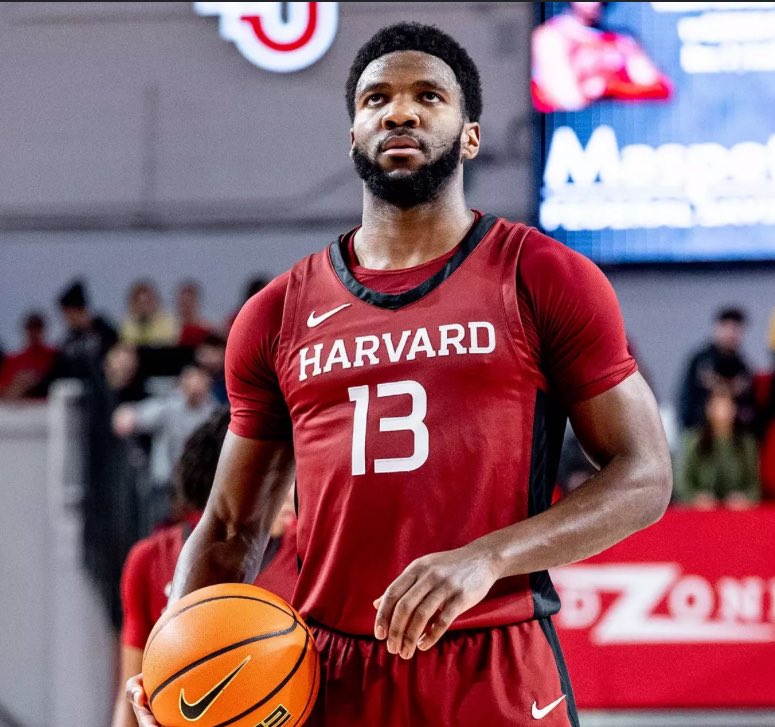 Thawthorne12's tweet photo. After a great conversation with @AmakerTommy I am blessed to receive offer from Harvard https://t.co/Q2KNYr02tL