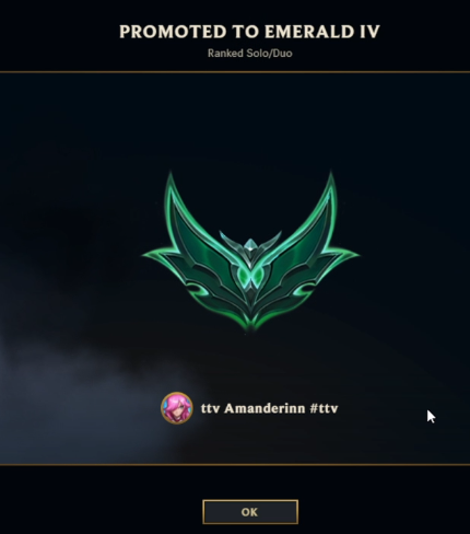 Amanderinn1's tweet photo. Emerald euw on Katarina ^_^ https://t.co/wfgfg3hUdb