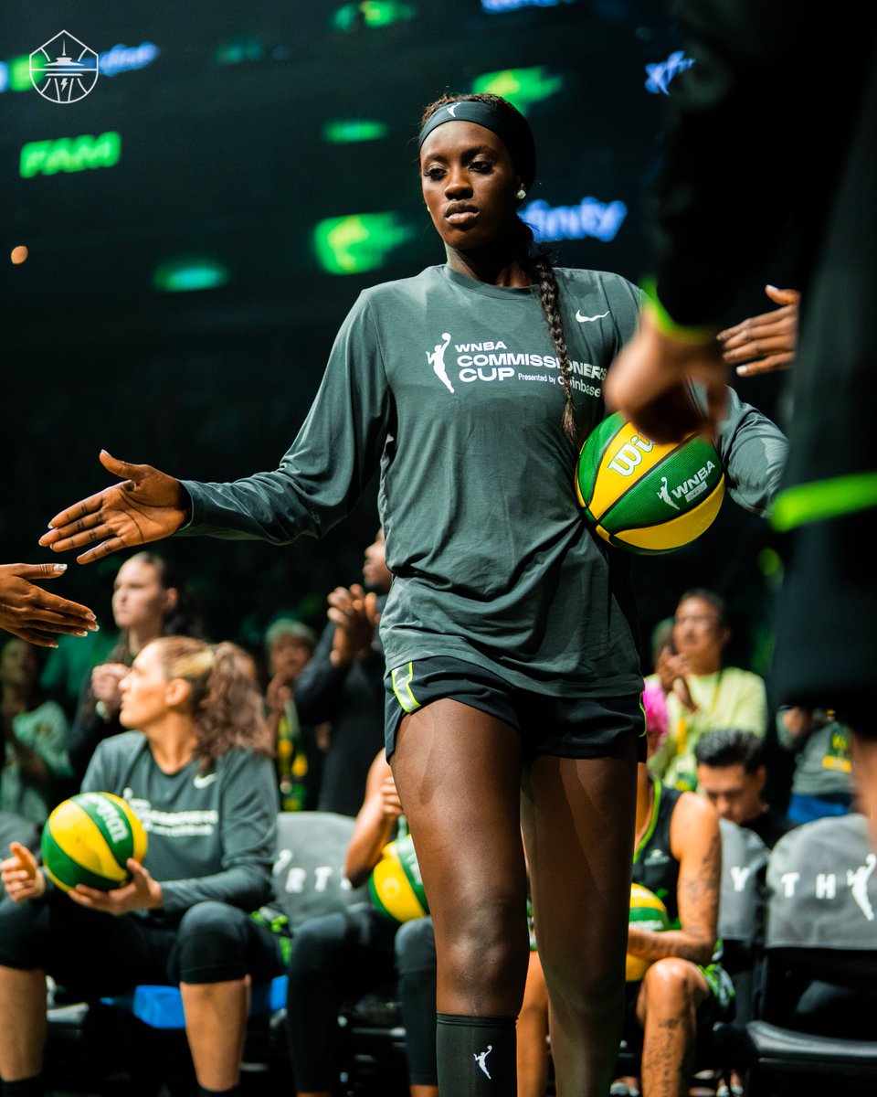 seattlestorm's tweet photo. First @WNBA career start for @awaafaam_ ⛈️ https://t.co/kelqBe4KJe
