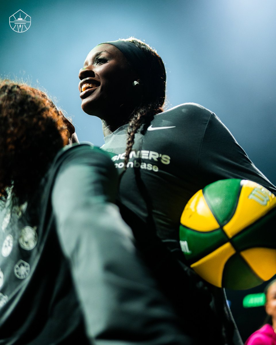 seattlestorm's tweet photo. First @WNBA career start for @awaafaam_ ⛈️ https://t.co/kelqBe4KJe