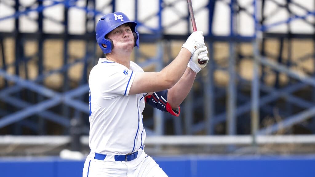 RyanLSack's tweet photo. I wonder if any of these 4 MLB pitchers who made it up through the minors quickly (subsequently dropping hitting) could’ve become legitimate big league hitters if they focused on that side of the ball- we’ll never know..

Nolan McLean, Bubba Chandler, River Ryan &amp; Paul Skenes https://t.co/FqKx5kyiKY