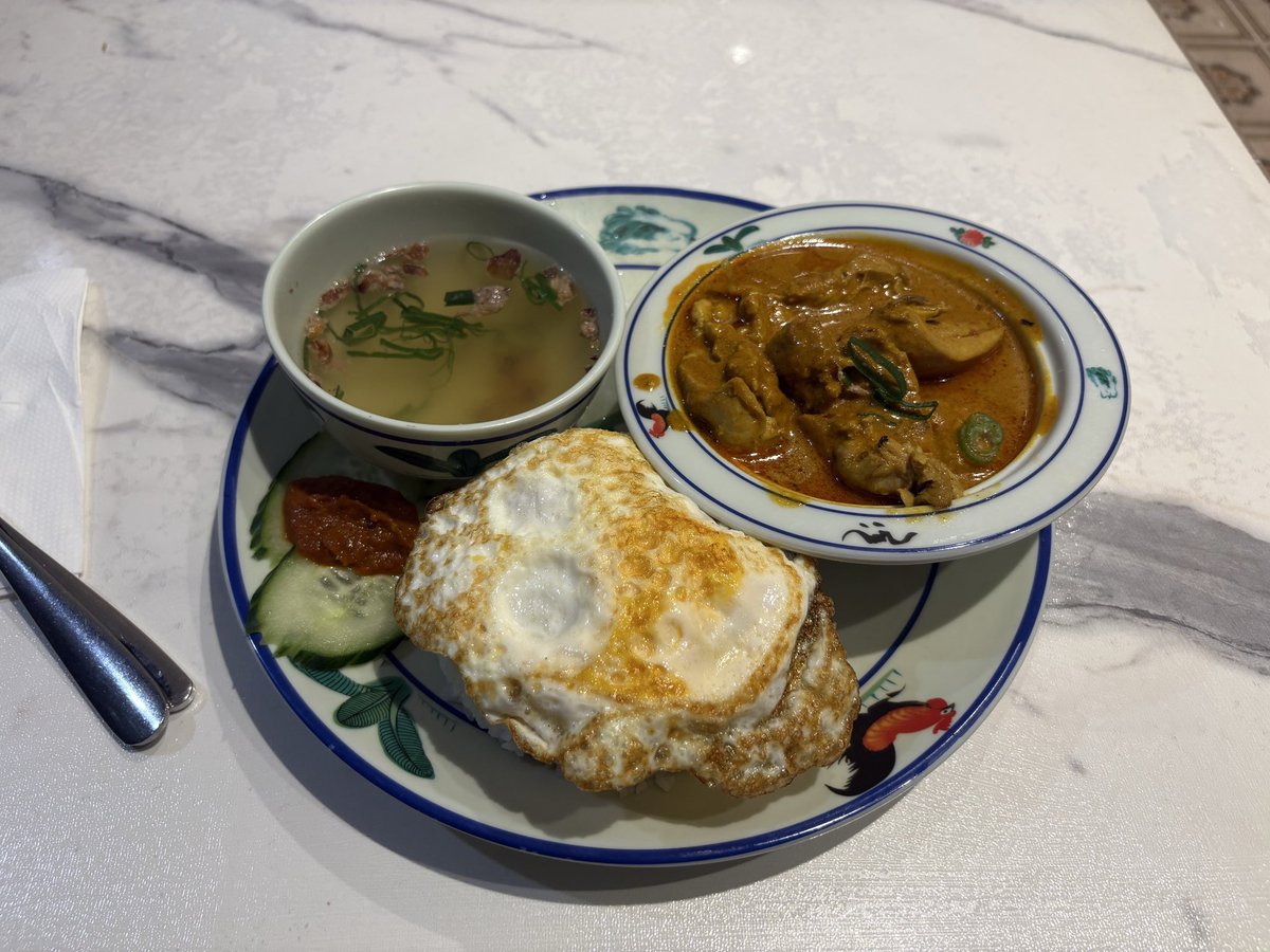 Seloris657's tweet photo. 穿漂亮衣服吃漂亮饭😋
#男娘 #澳洲 #伪娘 https://t.co/xxgaaYYdCk