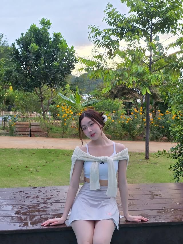 karanendu's tweet photo. aheye 4eve https://t.co/2xICozRFSq