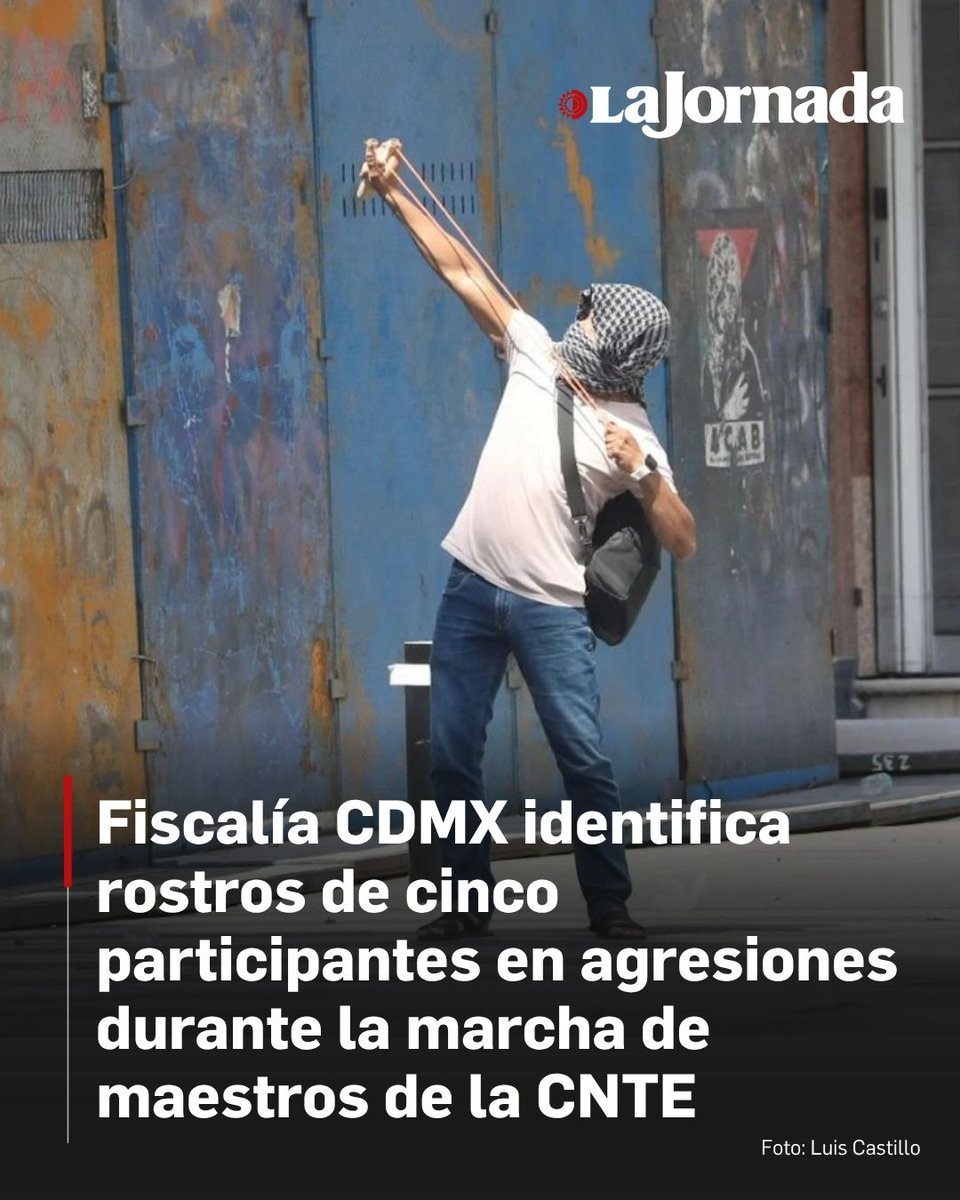 GUSI_ESESOYYO's tweet photo. Todo mi respeto y cariño para los maestros de #Mexico 

Pero no a estos delincuentes que se hacen pasar como profesor.

Así no #CNTE parecen las bandas de #Tepito mandadas por @AlessandraRdlv https://t.co/QUazDO9FNN
