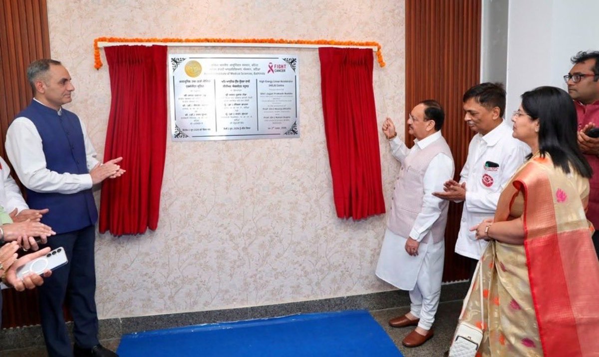 drnbhatla's tweet photo. 2nd Convocation ceremony at AIIMS Bathinda on June 2nd. Honored by presence of Hon’ble Sh JP Nadda ji and AS PSSMY Sh Vijay Nehra. 
160 degrees distributed and Gold medals to meritorious students. 
Hon’ble HFM inaugurated several new state-of-art facilities.
#mohfw #aiimsbathinda https://t.co/UVsFy9sMpb