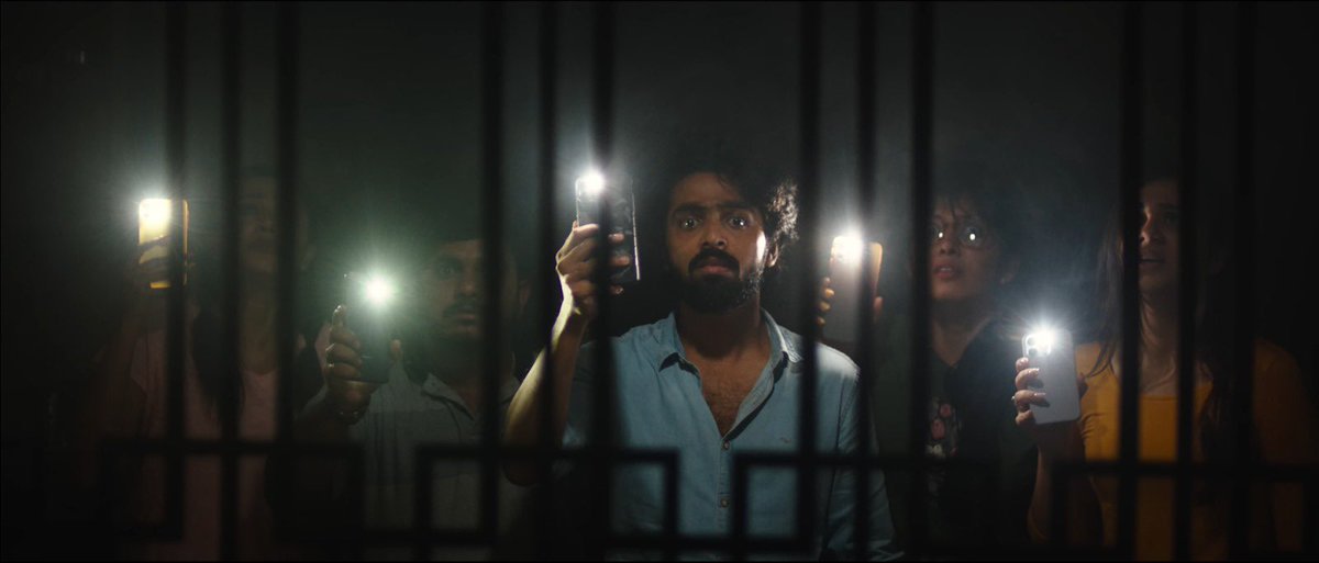 AshwinBala_Offi's tweet photo. படம் எடுக்கப்பட்டு நீண்ட நாட்களாக கிடப்பில் இருக்கும் Unreleased Movies பற்றி விரிவாக பார்ப்போம் (Part 6) ✅

Thread 🧵 https://t.co/pjHbO0kTjc