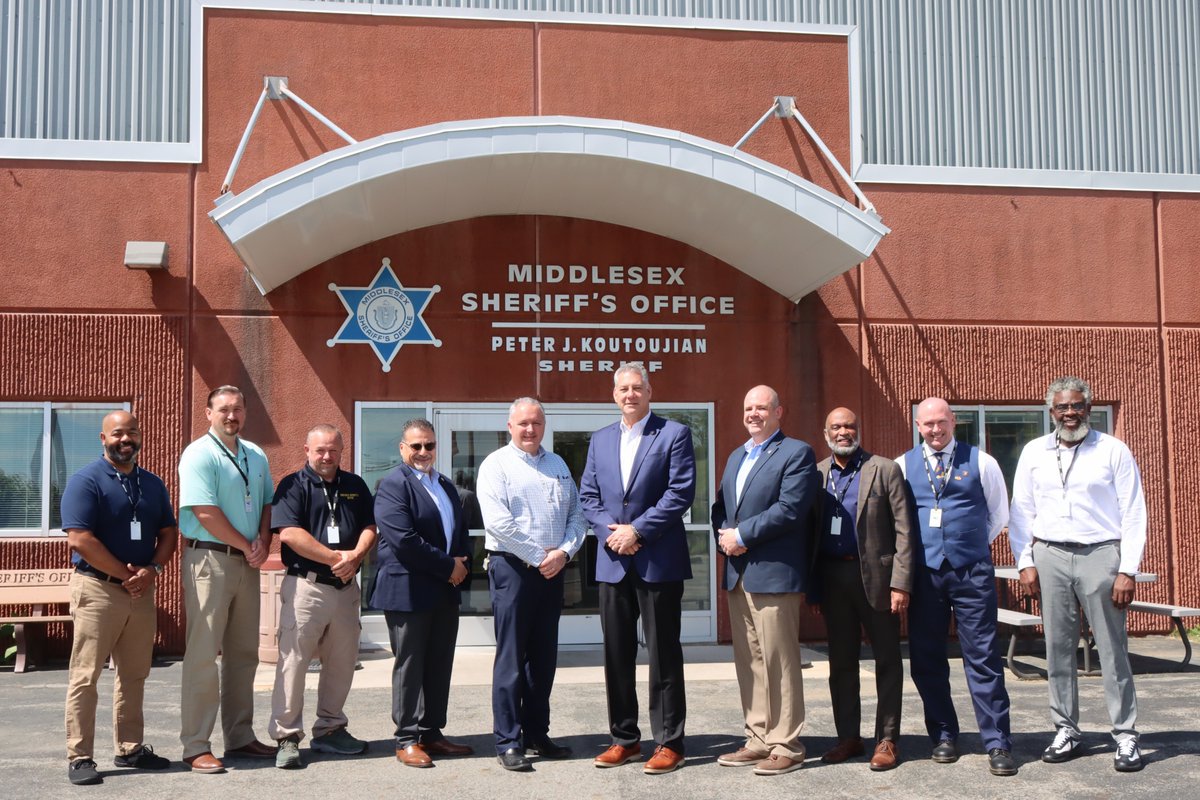 msosheriff's tweet photo. It was a great day to welcome our correctional colleagues from the Norfolk VA Sheriff's Office. They toured and learned about the specialized units and programming we offer at the Middlesex Jail &amp; House of Correction - including a stop at Project EARTH! https://t.co/6ENQIZqv6F