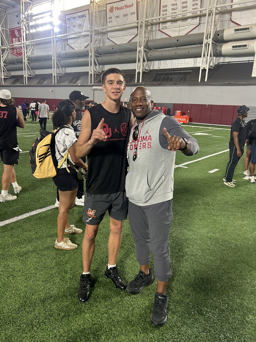 Zekerogers_'s tweet photo. Had a great time @OU_Football camp today,great work and great coaching!!
@CoachKPearson Appreciate the invite!
@CoachEmmett @SamPowers714 @PrepRedzoneOK 
#RecruitmentMangum #OWYO https://t.co/AAbk3cRfvb