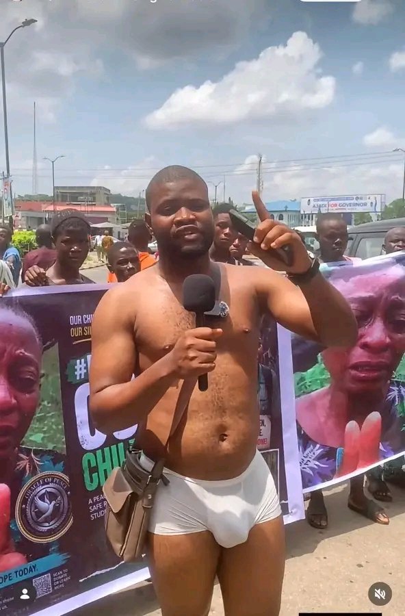 buzzvault52's tweet photo. Bandits Must Go! Abeg, We Don Suffer Enough https://t.co/JIPJZS0mxP