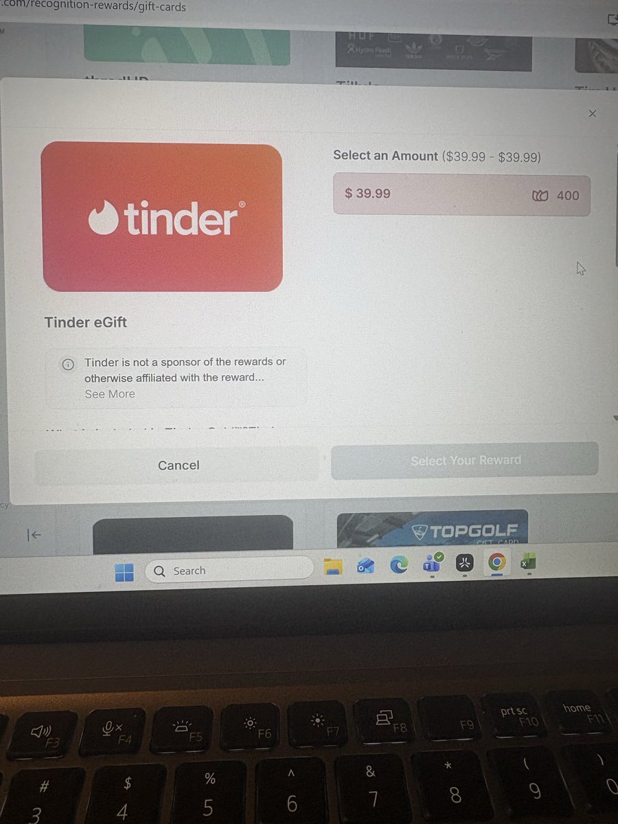 jacklime_'s tweet photo. One year anniversary of a being a corporate slave was yesterday. Company gave me $50 to use on a gift card. Does the kid need help this bad? Please #Lank #Tinder #Freshmen? #CBTM https://t.co/p4exlCOWEb