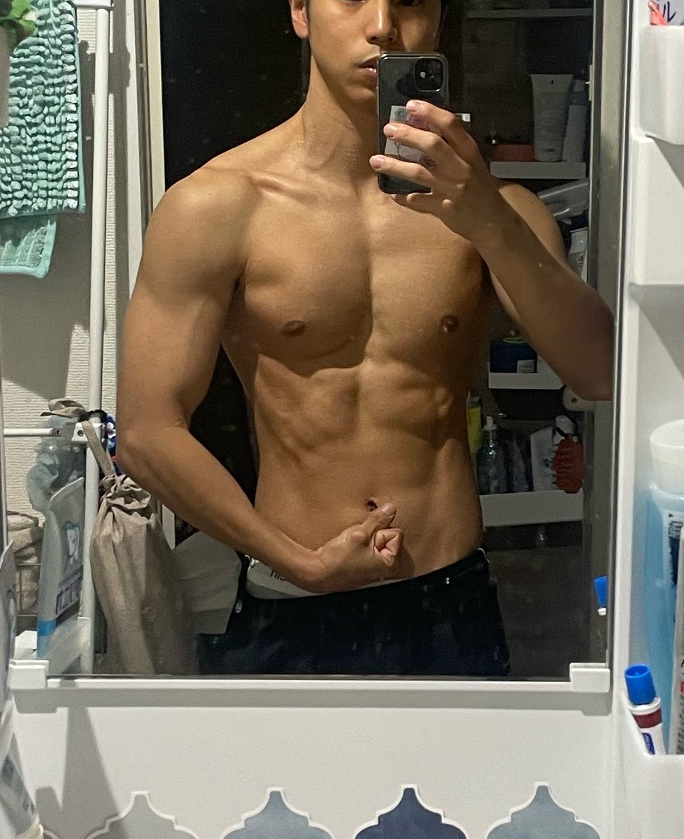 hamachakin's tweet photo. おはようございます☀
減量疲れ🥱出てきました
昨日はオフにしたんで、今日は頑張ります💪 https://t.co/1E6nVVMOIp