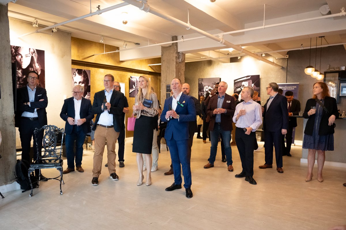ralfhirt's tweet photo. Very much enjoyed hosting and moderating The Compounding Loft: Return on Intelligence Deployed.
Panel: "When Value Creation Hits The Road". Very engaging discussion with senior leaders. There is more intelligence than ever before, but it takes systems to put it to work.  #EnterpriseAI #valuecreation #NYTechWeek by @Techweek_ A #CovQ experience. More to come.
