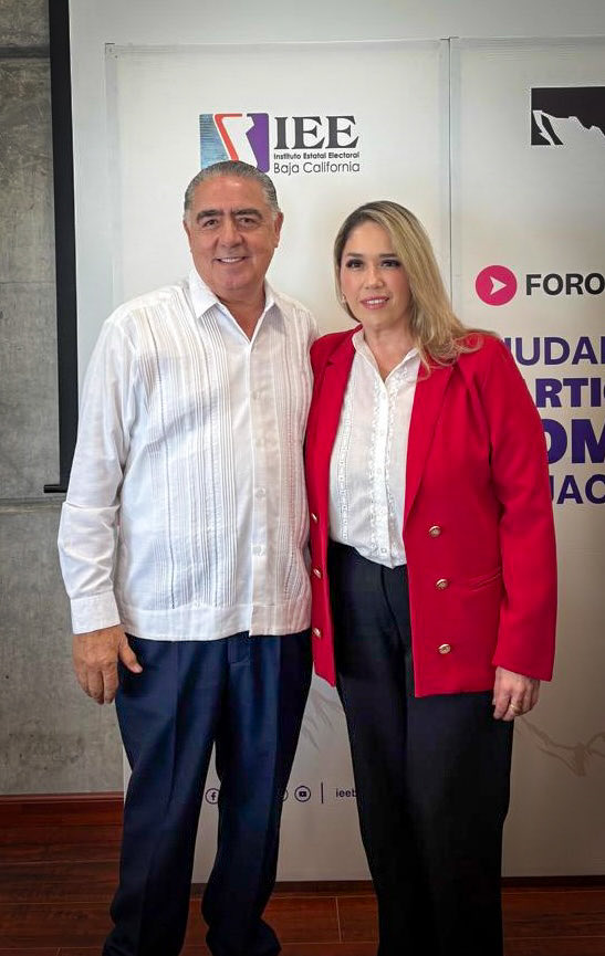 FridaGomezPuga's tweet photo. Fue un privilegio participar en el foro Ciudadanía Transnacional y Participación Política de la Comunidad Bajacaliforniana. Un diálogo necesario sobre democracia, representación y participación ciudadana dentro y fuera de México. 🇲🇽🌎 https://t.co/N5g0YtMNaI