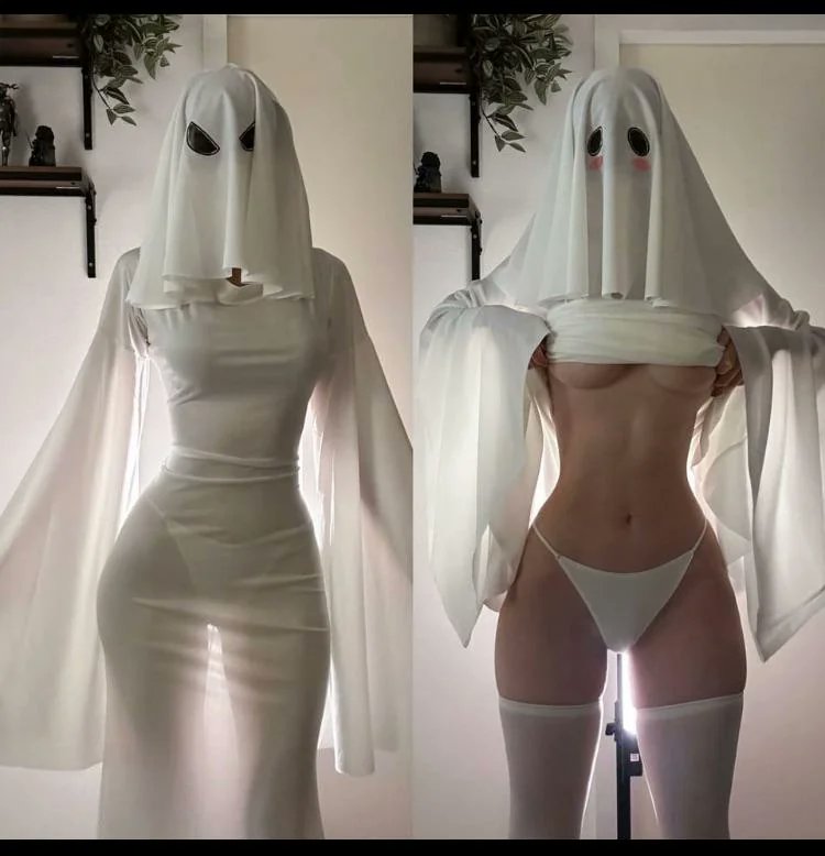 UnderTheRedGirl's tweet photo. "I know it's not Halloween but like... Look how Sexy I am in this!" 

#DCRP #NSFWRP #LewdRP https://t.co/aqIzp3XGXg