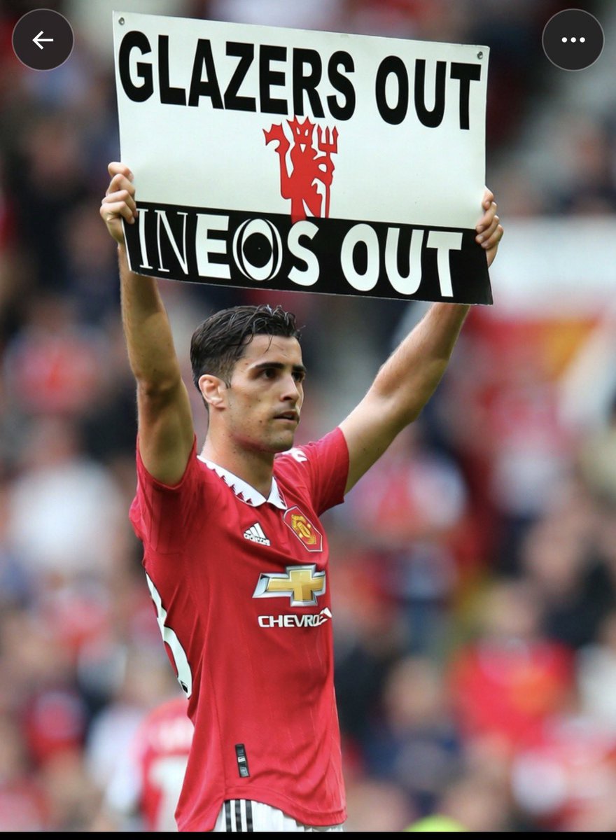 Gazelliottmufc's tweet photo. #GlazersOut #RatcliffeOut 

Please sell @ManUtd https://t.co/g5ykfGZeve