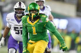 GoDucksnet's tweet photo. There is no better defensive line in the land

D End
Matayo Uiagalelei  Sr
Elijah Rushing  R-So

D Tackle
A'Mauri Washington Sr
Bear Alexander  R-Sr
Matthew Johnson  R-Fr
Aydin Breland  R-So
D'Antre Robinson  Jr
Jerome Simmons  R-Sr

Edge
Teitum Tuioti  Sr
Nasir Wyatt  So https://t.co/2258vjxqGV