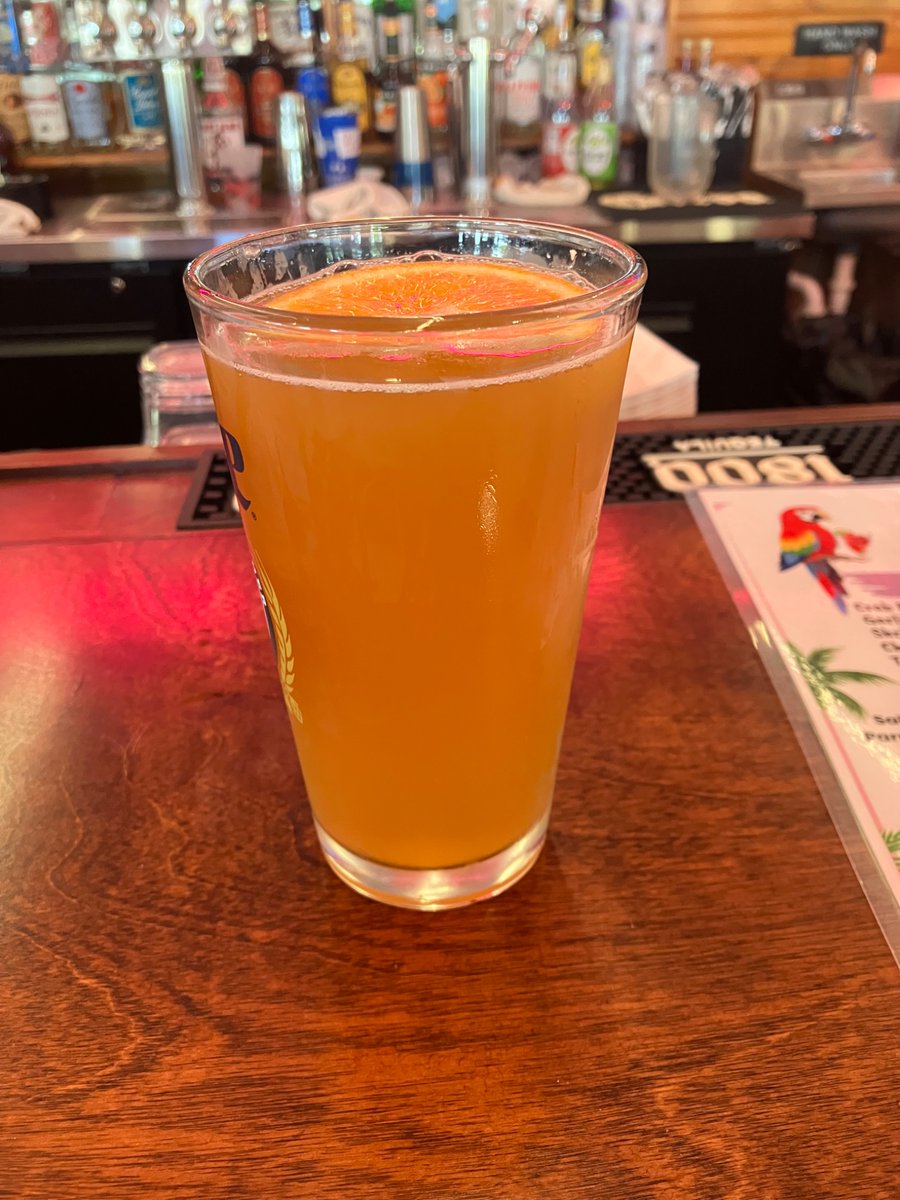 LakerPatrick2's tweet photo. Blue Moon in honor of the blue moon last weekend..!🌝🍺🍻☘️ https://t.co/Ek2lIvEabr