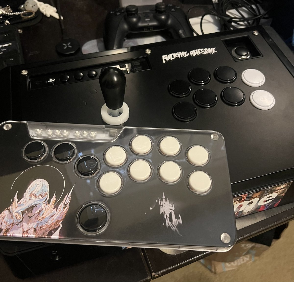 boxthraxx's tweet photo. finished both the leverless and korean lever build. now to decide which one to use 🤔 https://t.co/YnbpdoSFT9