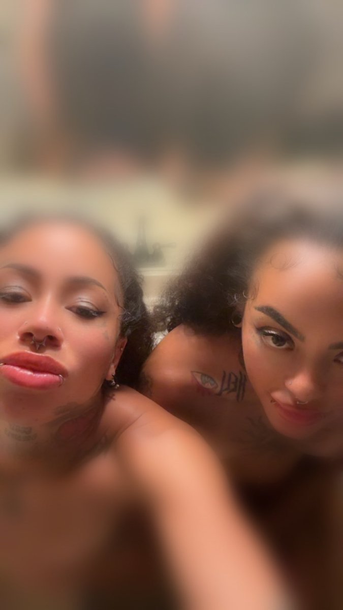 Not2Twinz's tweet photo. Who wanna entertain our dms at half time of the Finals Game tn? We ready 😈 https://t.co/Fv2fxMBCdT