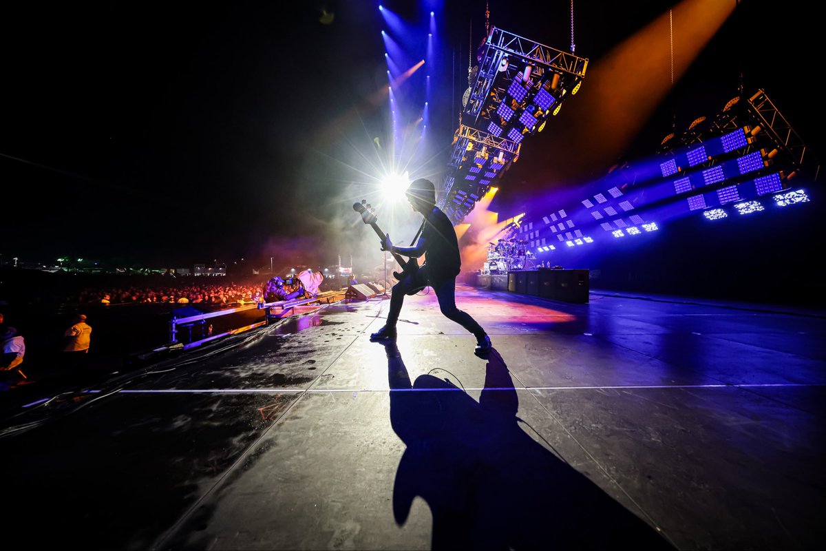 VOLBEAT's tweet photo. Thank you @swedenrockfest!!

Next: @rockimpark_com 

📸: Toni B. Gunner https://t.co/NHmftIEFia