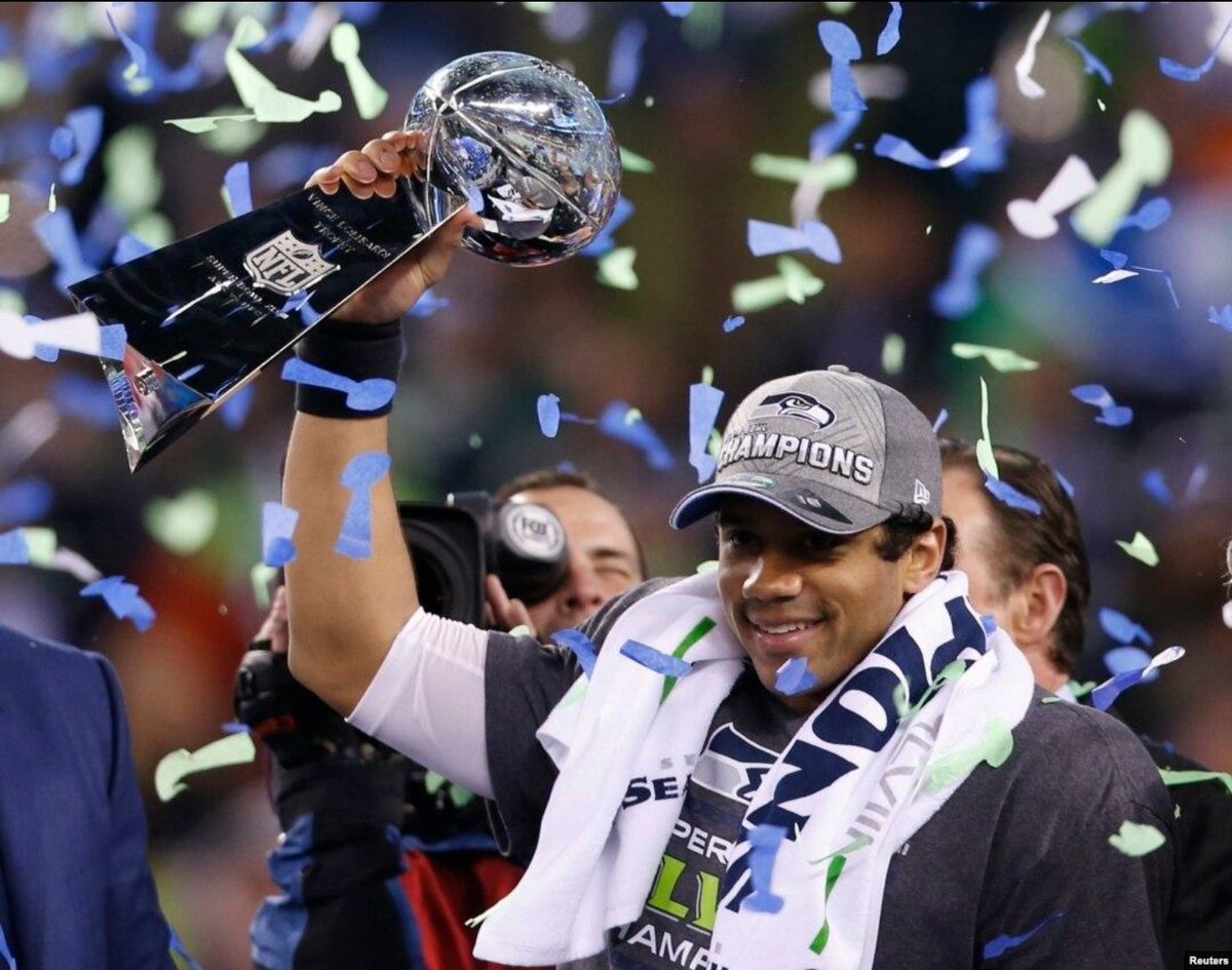 toneyedomobi's tweet photo. @espn From Super Bowl champion to CBS analyst.
Russ cooked for 14 seasons, gave us iconic deep balls, countless memes, and one of the wildest career arcs in NFL history.

The NFL won't be the same. 🫡🏈
#RussellWilson #NFL https://t.co/TPZgYbG9rv