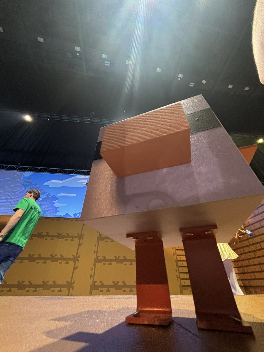 FabricsExe's tweet photo. Oh TCEU 2026 how I’ll miss you so dearly

I know I’ve said it before but I’ll say it again, this year was truly lovely and I’ll treasure the week with my whole heart

Shoutout to everyone I got to hang with but especially the bunk buddies, you guys are so silly https://t.co/hqqdyWULXB