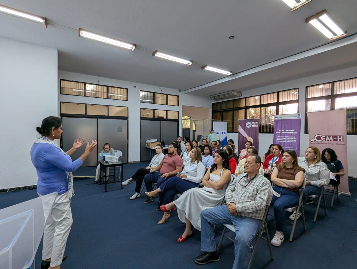 TGarciahn's tweet photo. Desde ONU Mujeres #Honduras acompañamos la jornada “Ellas Deciden… Ellas Representan”, donde iniciamos junto a la UFTF la construcción de su Política Institucional de Género, una herramienta clave para fortalecer la igualdad y la participación política de las mujeres. https://t.co/htW2IRmXG1