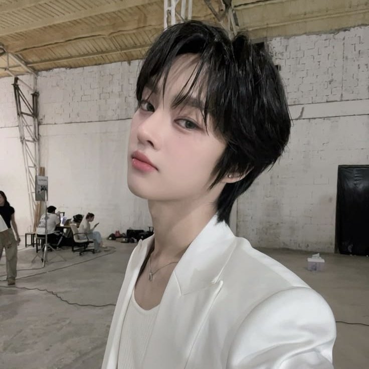 northootto's tweet photo. #NorthOtto AU [ A noite que mudou minha vida ] 

North fruto de um experimento entre uma humana e um vampiro, cresceu sendo tratado como um monstro pela própria mãe e Otto um humano obcecado por escrever histórias de fantasia e ficção, que só estava no lugar errado na hora errada https://t.co/QvNJdnEpD2