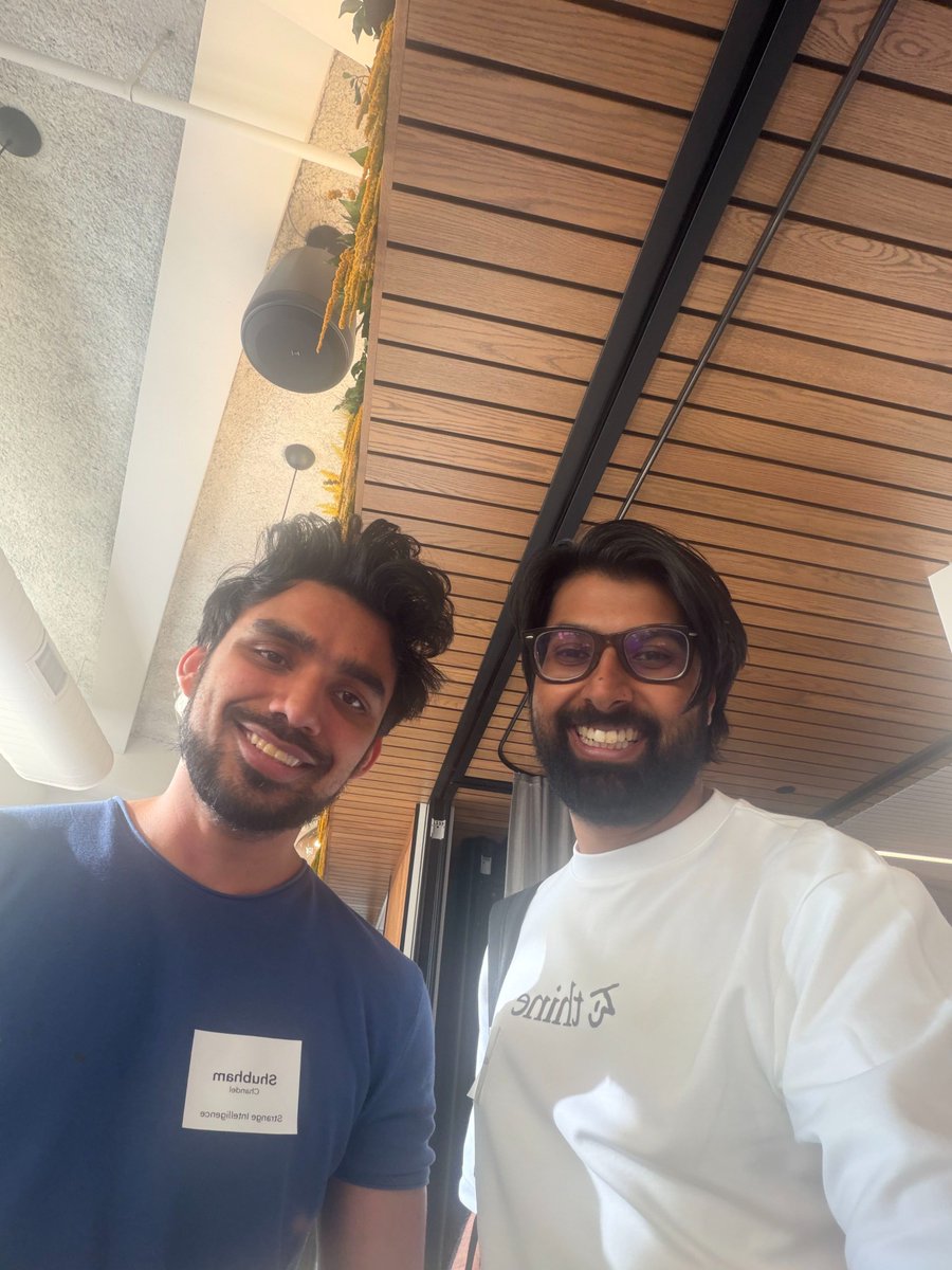 siddsax's tweet photo. The best part about going to the @a16z Consumer event with @ThineAI running on my phone?
I can actually enjoy the drinks and still remember every conversation tomorrow. #NYTechWeek https://t.co/zSdCQFKXae