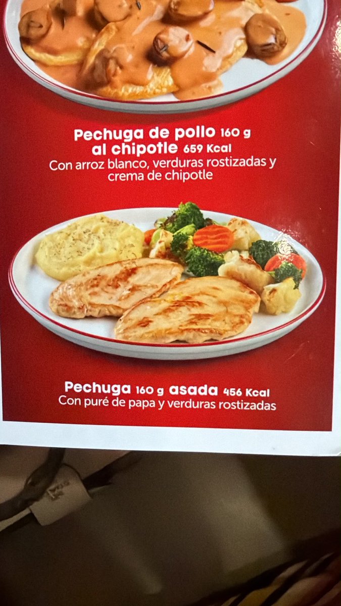 DaveMOSA's tweet photo. Para la otra mejor compro mi comida en Temu 😐 @VIPS_MX 
Lo que pedí---> Lo que me sirvieron https://t.co/3fqLKlqIZE