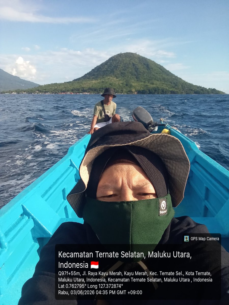BMalagapi's tweet photo. 3 JUNI 2026 
Abis Ujian ikut mama kerja sekalian  batobo di maitara...... Alhamdulillah... https://t.co/5BXemzpJO6