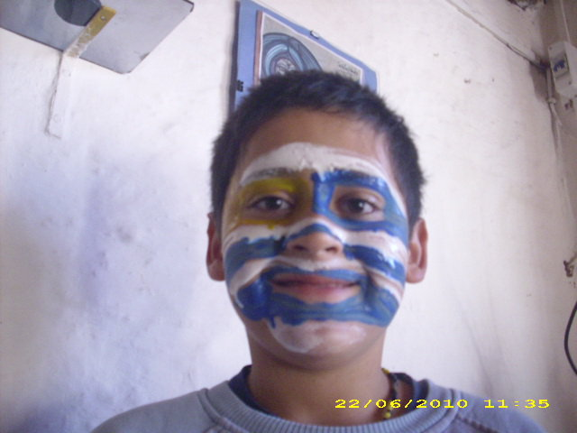 gastilo1_'s tweet photo. vamos uruguay!! este año si q es nuestro, yo ya estoy asi!!! https://t.co/UyLrTCqLoo