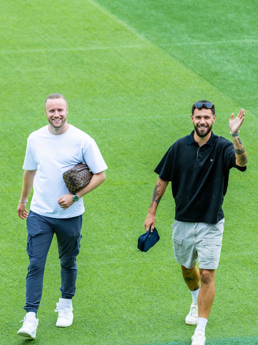fcnaples_'s tweet photo. World-class fits. 🤩

#NAPvCLT https://t.co/vcnVmNZdgc