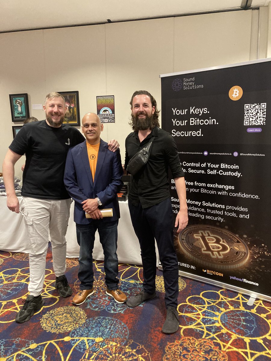 larpar's tweet photo. @BitcoinconfIRL @efenigson @YoureTheVoiceEF @smarterwebuk @Princey21M @BitcoinEventsUK @BitcoinEventsHQ @Gingers4Bitcoin @CryptoCoinShow @ProofOfConf It was great meeting a lot of others as well https://t.co/nh1yE9Xetk